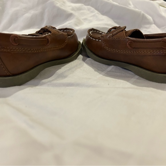 Carters loafers slip on and off - Picture 6 of 8
